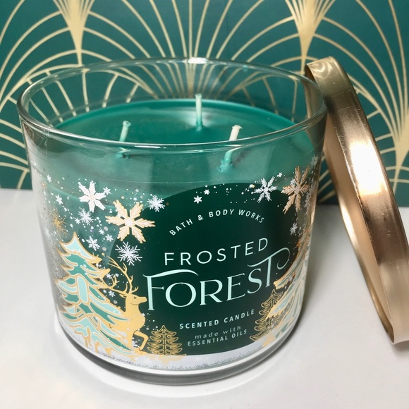 FROSTED FOREST 3 Wick Candle - Picture 2 of 3